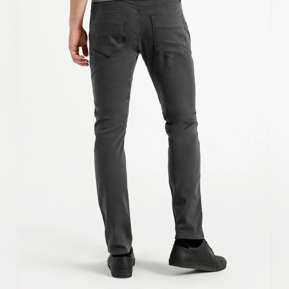 Michael Kors Parker Slim Fit Men's Black Denim Jeans Size 34x30 Preowned - Picture 1 of 8